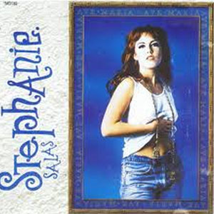 Disco Ave María de Stephanie Salas